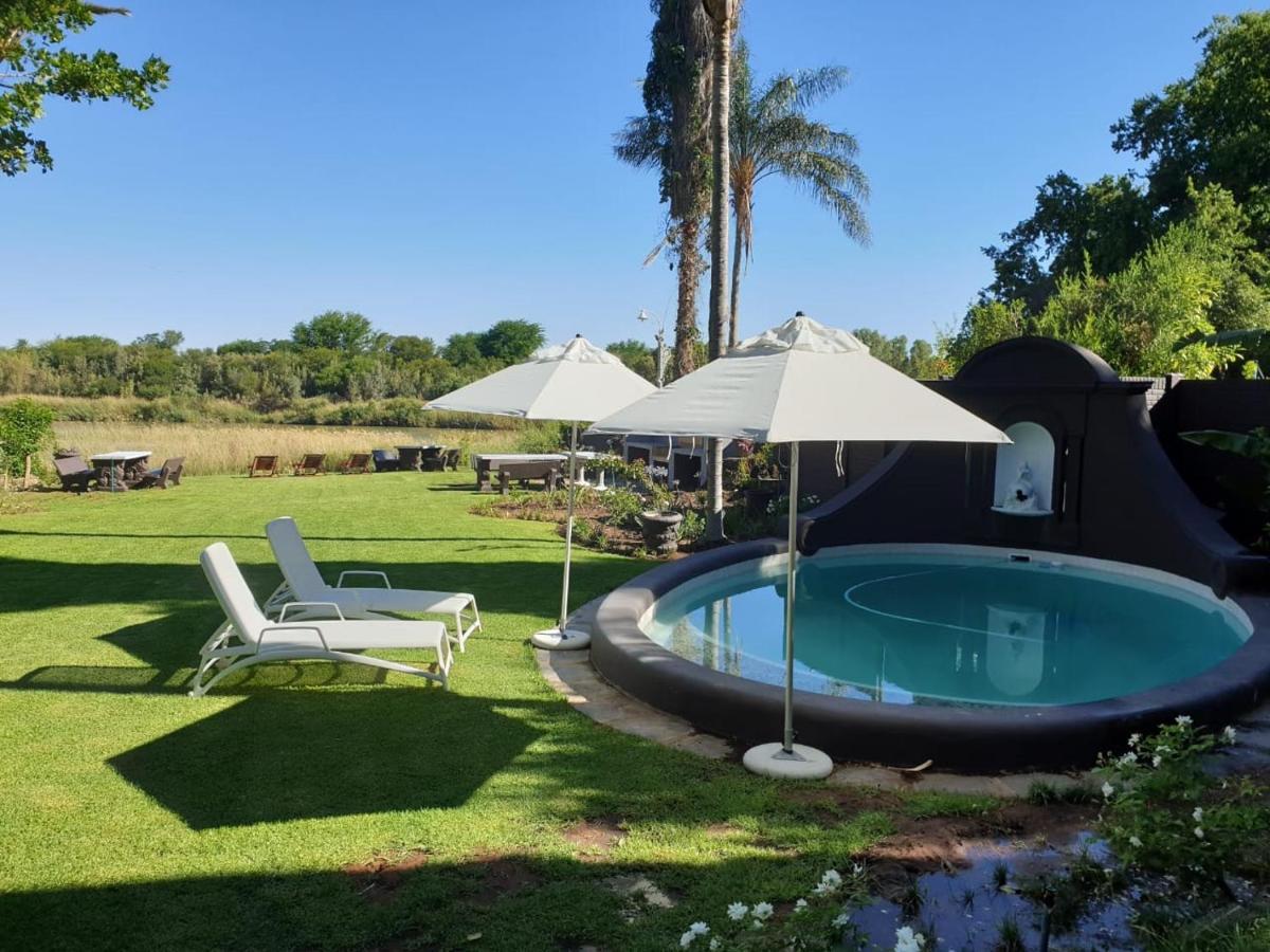 Le Must Residence Upington Dış mekan fotoğraf