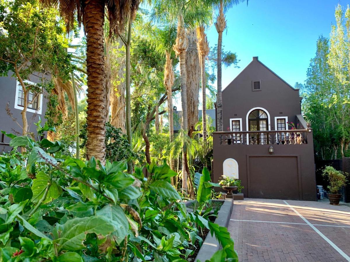 Le Must Residence Upington Dış mekan fotoğraf